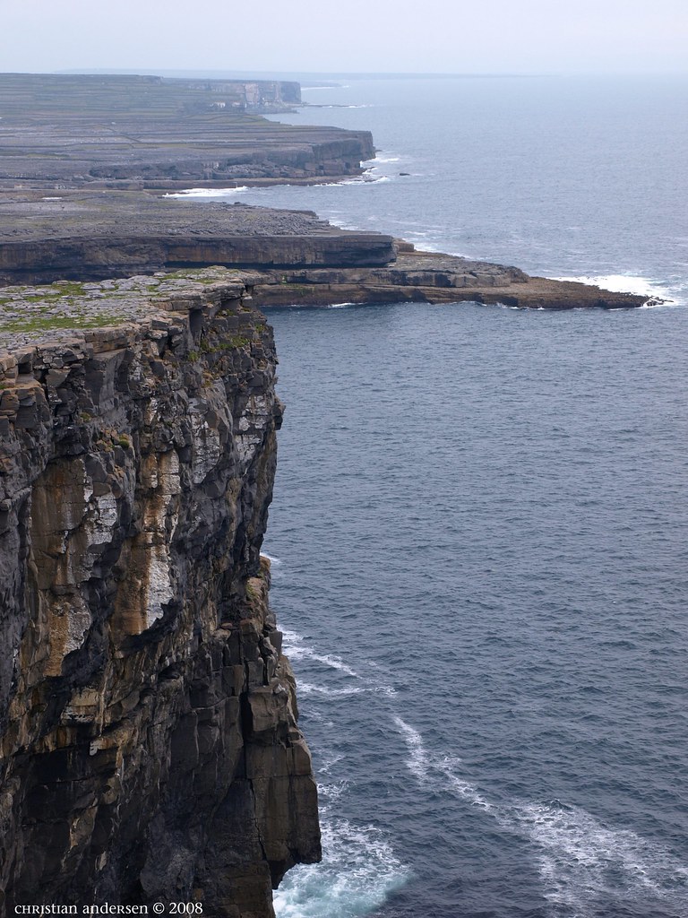 ...the cliffs by Dun Aengus - and looking south...