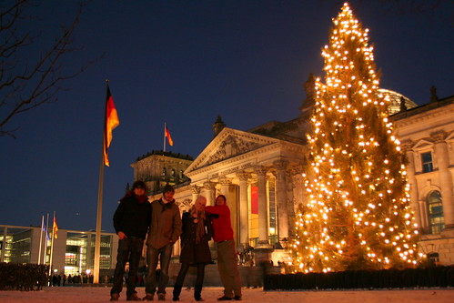 Four friends and a big christmas tree, in Berlin