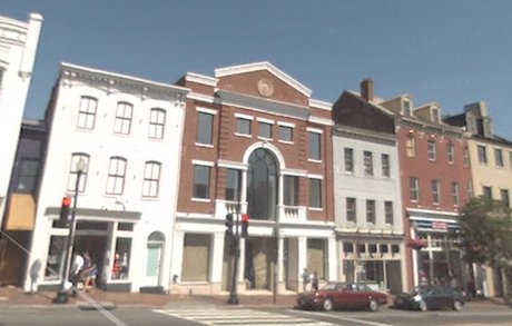 The once and future site of Apple Georgetown.