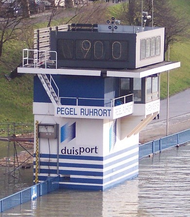 Duisburg Pegel Ruhrort bei Hochwasser