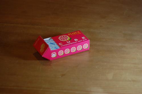 Cube chewing-gum
