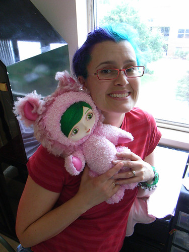 Linda & her pink teddy-girl