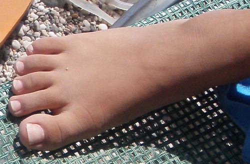 Small sexy feet