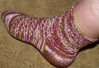 Ravelry: daisy socks pattern by Jamie Fritz