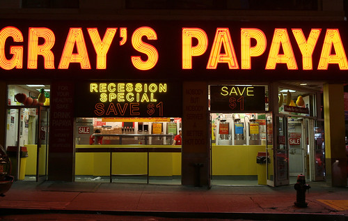Gray's Papaya Recession Special