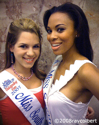 Miss South Carolina 2007 Crystal Garrett and Miss South Carolina Teen 2007 Lauren Lytle