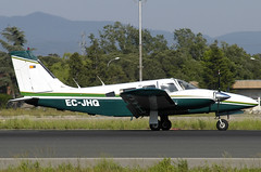 Piper PA-34 EC-JHQ GRO 28/05/2005