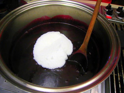 Elderberry juice gets adulterated with sugar and lemon juice