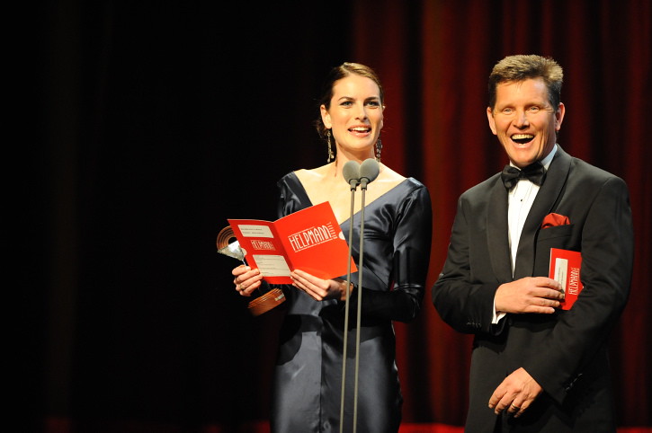 Jolene Anderson and Tom Burlinson presenters at 2008 Helpmann Awards