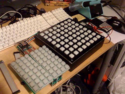Photo of Monome, Arduinome and Stribe