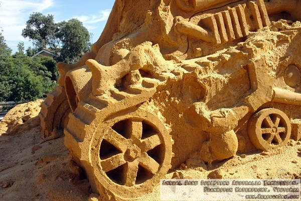Annual Sand Sculpting Australia exhibition, Frankston waterfront-13