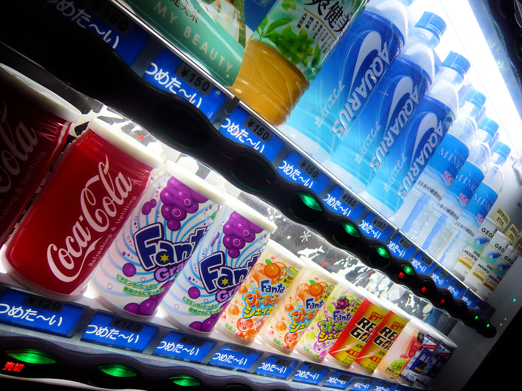 Drinks vending machine by DocChewbacca, on Flickr