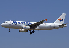 Spanair (Girona) A320-200 EC-JJD BCN 30/06/2007