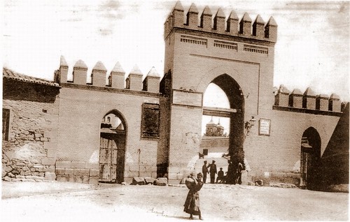 Puerta de San Martín (Toledo, España)