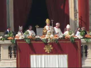 Saint Peter's Square - Pope Benedict XVI's Urbi et Orbi Blessing Video