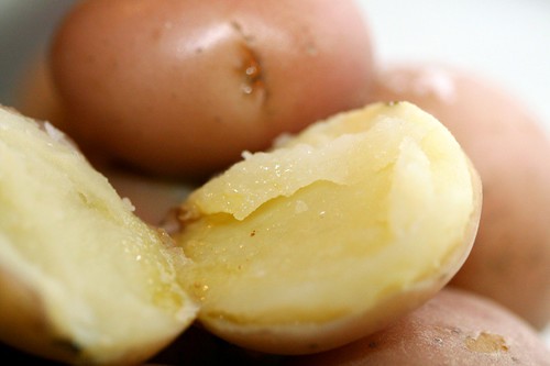 Potatoes with butter & salt