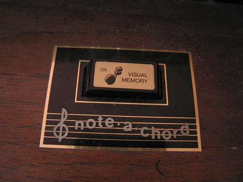 Note-a-chord visual memory switch