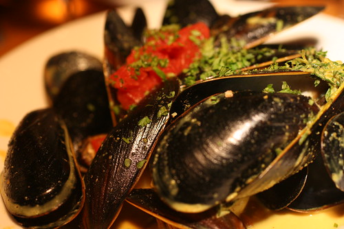 Mussels in Curry Broth