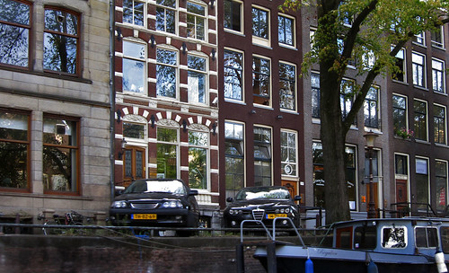 Amsterdam 116 • <a style="font-size:0.8em;" href="http://www.flickr.com/photos/30735181@N00/3920920593/" target="_blank">View on Flickr</a>