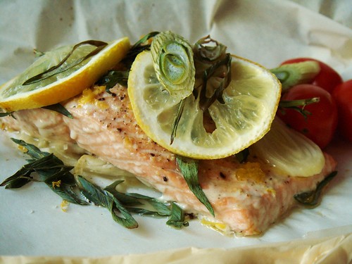 Salmon and Tomatoes En Papillote