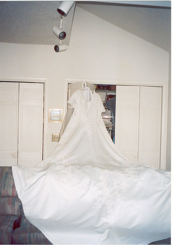 01 Wedding dress before the big day