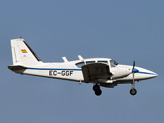 Piper PA-23 EC-GGF GRO 08/05/2005