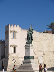 Otranto • <a style="font-size:0.8em;" href="https://www.flickr.com/photos/21727040@N00/2779378926/" target="_blank">View on Flickr</a>