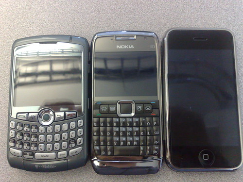 Nokia E71, Blackberry Curve, iPhone