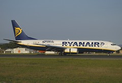 Ryanair (Pride of Scotland) B737-8AS EI-DCD GRO 08/05/2005