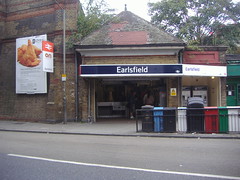 Picture of Earlsfield Station
