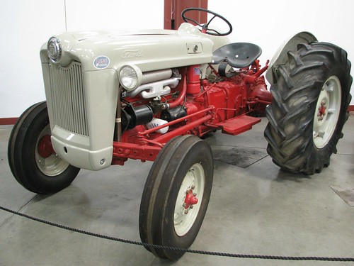 1953 Ford golden jubilee tractor #4