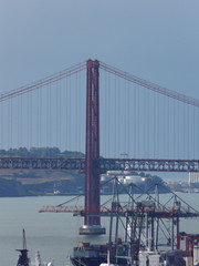 Ponte del 25 Aprile