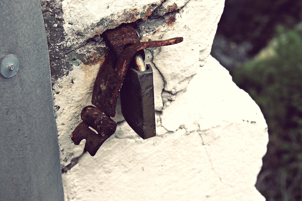 wicklow padlock