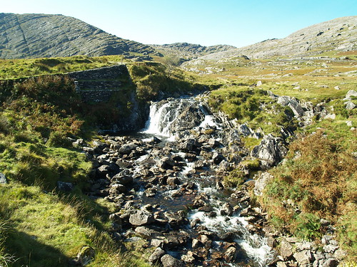 Babbling Brook along Healy Pass • <a style="font-size:0.8em;" href="http://www.flickr.com/photos/75673891@N00/2915432275/" target="_blank">View on Flickr</a>