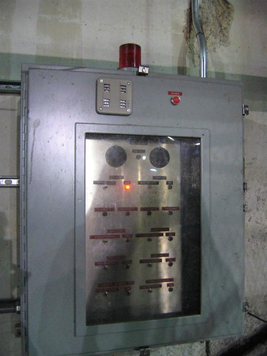 Water pump control and alarm box