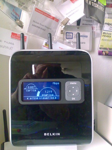 Nuovo router Belkin N1 Vision, sì è proprio una visione ... :-)
