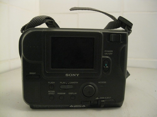 Sony Cybershot MVC-FD73