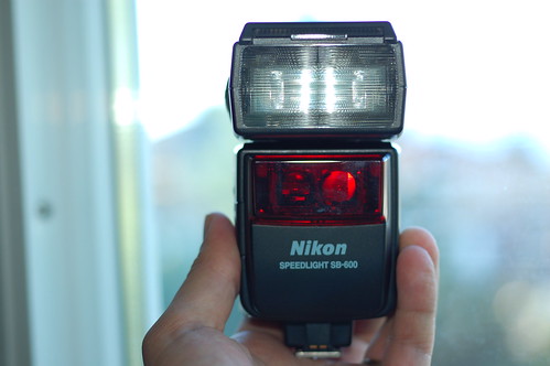 Nikon SB-600 Speedlight flash