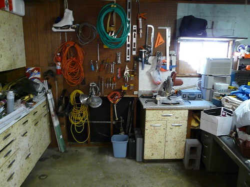 garage workspace cleanup: after