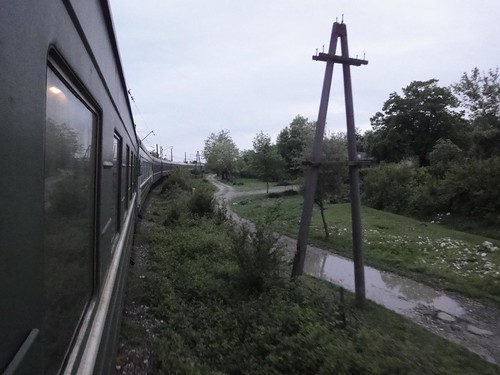 Comboio desde Tbilisi até Zugdidi Geórgia