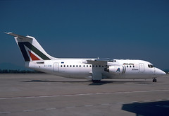 Alitalia Express(Azzurra Air) Avro RJ-85 EI-CNI GRO 19/08/2000