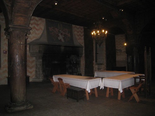 Dining room with big fireplace and original wooden pillars (hundreds of years old)