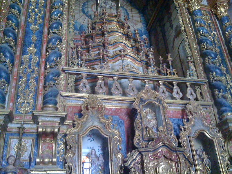Altar Igreja de Nossa Senhora da Corrente<br/>© <a href="https://flickr.com/people/12783386@N07" target="_blank" rel="nofollow">12783386@N07</a> (<a href="https://flickr.com/photo.gne?id=3213248733" target="_blank" rel="nofollow">Flickr</a>)