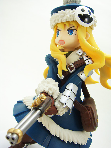 ガンナーの女の子「世界樹の迷宮 諸王の聖杯」 WAVE フィギュア