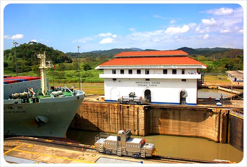 Miraflores locks Panama canal