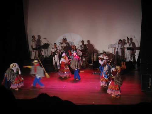Free dance show at Teatro Lido
