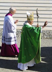 El significado de las vestimentas litúrgicas