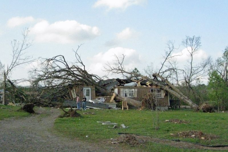 Mena Tornado 2009 47