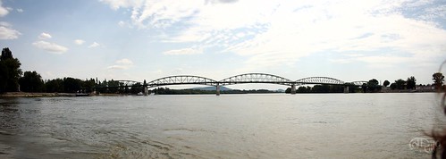 Danubio - Puente entre Hungría y Eslovaquia