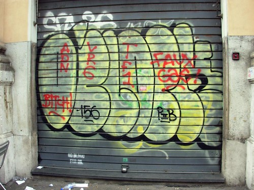 OCLOCK Rome Street Graffiti